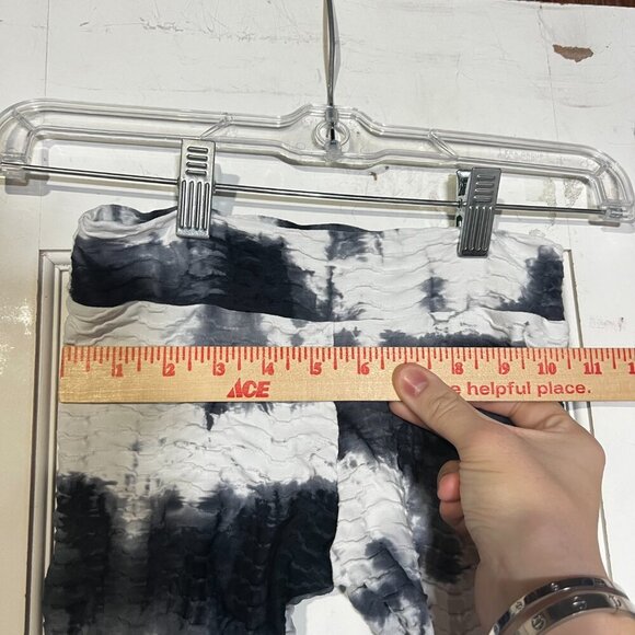 Booty by Brabants Girls Leggings Tie-Dye Black and White One Size 3-7 - Picture 3 of 8